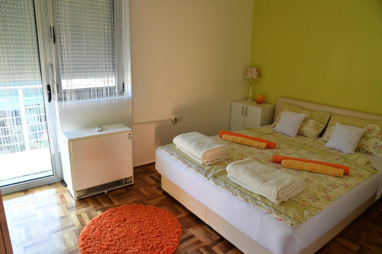 Kafa Sa Slavujima Free Parking Apartment Ni Exterior foto